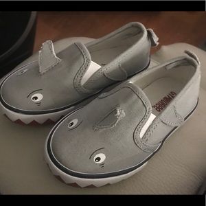 New Boys shark shoes size 7